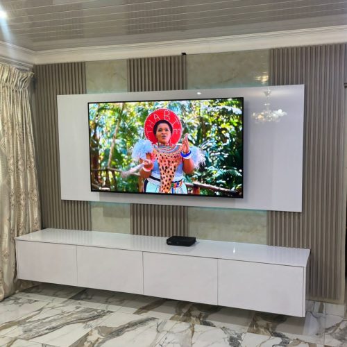 TV unit and storage cabinet carpentry work in Bloemfontein home