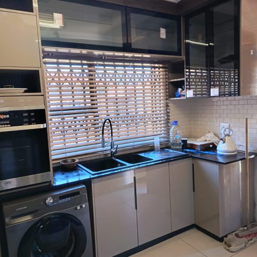 Custom kitchen cupboards made by local carpenter in Bloemfontein