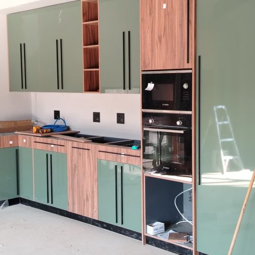 Custom kitchen cupboards made by local carpenter in Bloemfontein